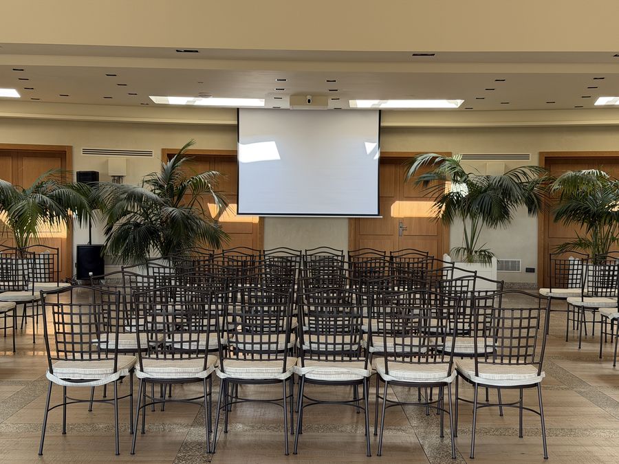 Salón de Finca Miravalle montado para un evento corporativo
